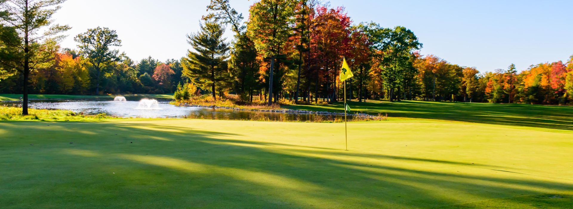 View of golf course with flag